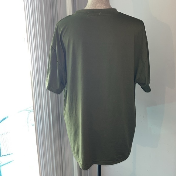 Romwe Women's multi T-shirt size Small - Picture 4 of 6